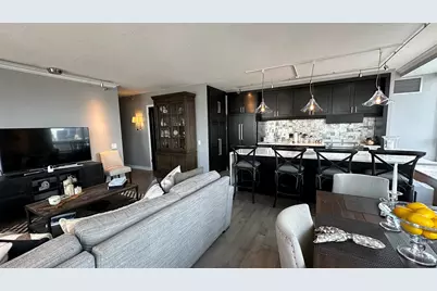 512 N McClurg Court #4710, Chicago, IL 60611 - Photo 14