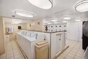 2605 S Indiana Ave, Chicago, IL 60616 - Photo 14