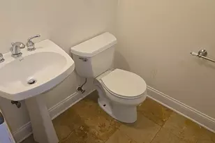 6736 S Merrill Ave, Chicago, IL 60649 - Photo 4