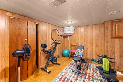 10305 S Avenue O Avenue, Chicago, IL 60617 - Photo 18