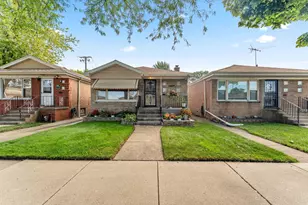 10305 S Ave O Ave, Chicago, IL 60617 - Photo 1