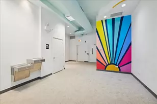 3827 N Southport Ave, Chicago, IL 60613 - Photo 8