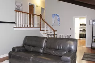 305 Maple St, Glen Ellyn, IL 60137 - Photo 4