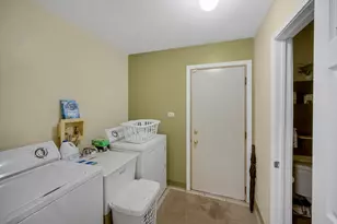 16913 Western Ave, Hazel Crest, IL 60429 - Photo 22