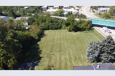 328 E Lincoln Highway, New Lenox, IL 60451 - Photo 6