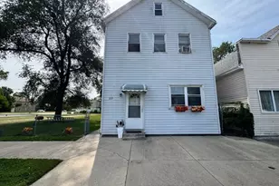 207 155th St, Calumet City, IL 60409 - Photo 2