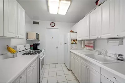 3440 N Lake Shore Drive #10B, Chicago, IL 60657 - Photo 12