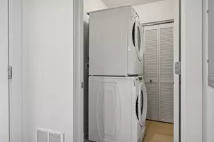 1755 N Damen Ave, Chicago, IL 60647 - Photo 28