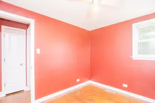 841 E 87th Pl, Chicago, IL 60619 - Photo 12