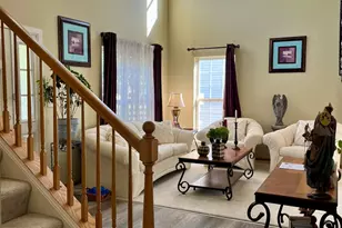 1003 Plaintain Dr, Joliet, IL 60431 - Photo 2