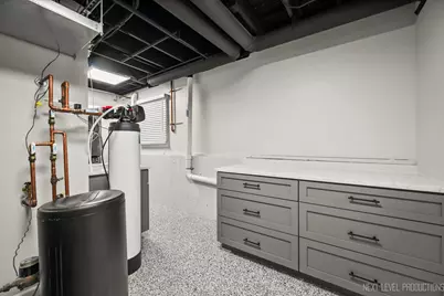 1718 Jeanette Avenue, Saint Charles, IL 60174 - Photo 30