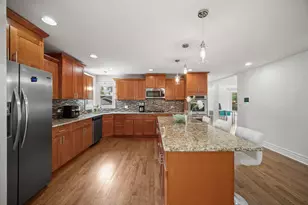 9157 S Avers Ave, Evergreen Park, IL 60805 - Photo 22