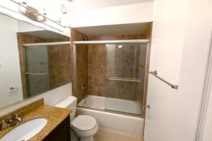 3660 N Lake Shore Dr, Chicago, IL 60613 - Photo 12