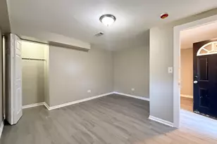 1041 Coach Rd, Homewood, IL 60430 - Photo 24