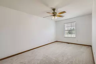 4579 Half Moon Dr, Yorkville, IL 60560 - Photo 20
