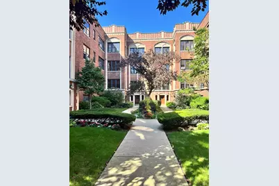 1352 E Madison Park #2, Chicago, IL 60615 - Photo 2