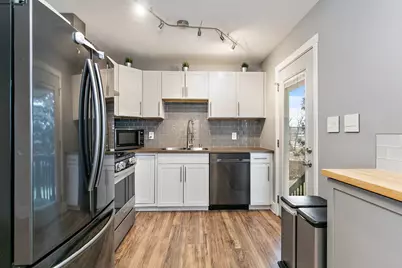 1014 Vine Street, Streamwood, IL 60107 - Photo 6