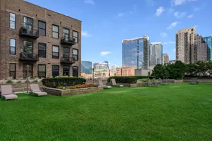 1250 S Michigan Ave, Chicago, IL 60605 - Photo 30