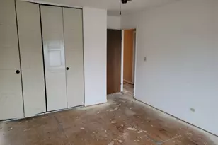 888 Swan Blvd, Deerfield, IL 60015 - Photo 12