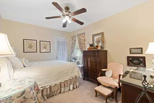 8130 Kenneth Ave, Skokie, IL 60076 - Photo 6