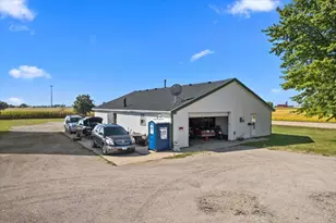 0N119 Dauberman Rd, Elburn, IL 60119 - Photo 28