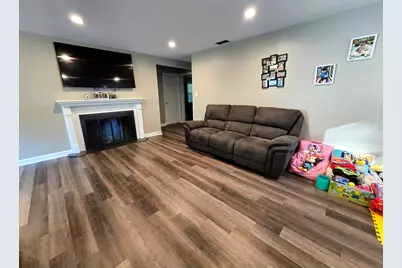 3898 Montgomery Drive, Crete, IL 60417 - Photo 6