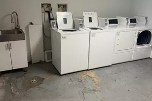 44 King Arthur Ct, Northlake, IL 60164 - Photo 16