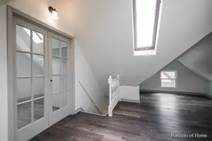 127 N West St, Wheaton, IL 60187 - Photo 16