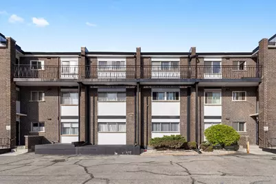 10124 Peach Parkway #208, Skokie, IL 60076 - Photo 1