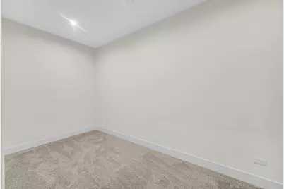 [Address not provided], Deerfield, IL 60015 - Photo 28