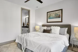 4235 S Champlain Ave, Chicago, IL 60653 - Photo 10