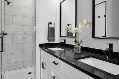 4235 S Champlain Avenue #2S, Chicago, IL 60653 - Photo 12