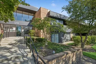 1255 N Sterling Ave, Palatine, IL 60067 - Photo 2