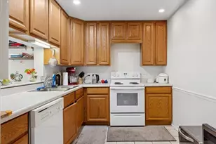 1255 N Sterling Ave, Palatine, IL 60067 - Photo 6