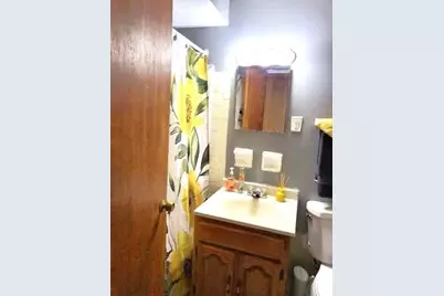 411 Seward Street, Park Forest, IL 60466 - Photo 8