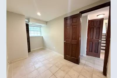 18018 Chantilly Lane, Hazel Crest, IL 60429 - Photo 16