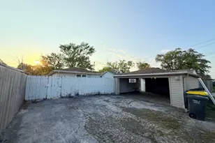 17153 Walter St, Lansing, IL 60438 - Photo 20