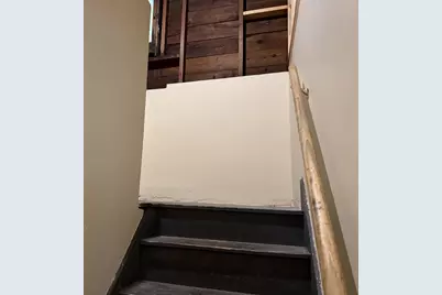 705 W Olive Street, Bloomington, IL 61701 - Photo 20