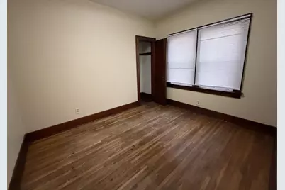 705 W Olive Street, Bloomington, IL 61701 - Photo 12