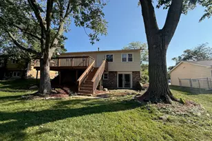 4932 Imperial Dr, Richton Park, IL 60471 - Photo 22