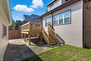 9845 S Hoyne Ave, Chicago, IL 60643 - Photo 2