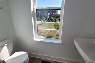 8377 Mulberry Ave, Morton Grove, IL 60053 - Photo 10