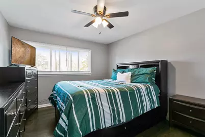 15221 Oak Street, Dolton, IL 60419 - Photo 8