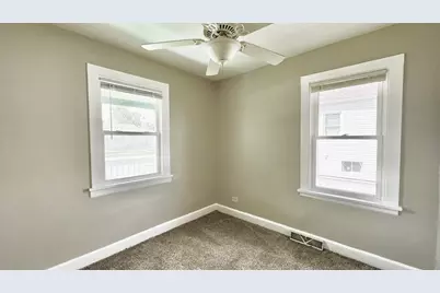 15031 Hamlin Avenue, Midlothian, IL 60445 - Photo 4