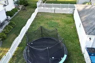 533 S 4th St, Watseka, IL 60970 - Photo 8