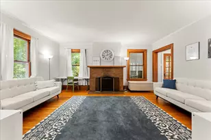 805 W Indiana Ave, Urbana, IL 61801 - Photo 6