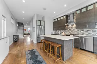 2437 W Jackson Blvd, Chicago, IL 60612 - Photo 12