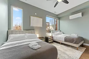 2437 W Jackson Blvd, Chicago, IL 60612 - Photo 24