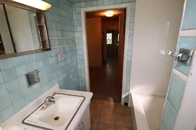 29 S Hickory Avenue, Fox Lake, IL 60020 - Photo 12