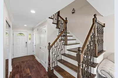 691 Lakeside Circle Drive, Wheeling, IL 60090 - Photo 4